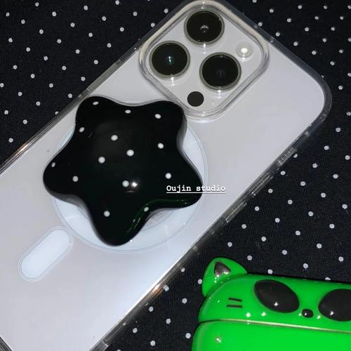 桌上那颗星 韩系星星波点磁吸支架，让手机随时 ' 归位 ' 的小趣味